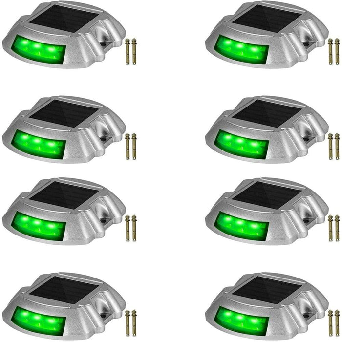Waterproof green solar dock lights made of sturdy cast aluminum shell with 6 super bright LEDs, ideal for enhancing outdoor spaces, with 800 meters lighting area