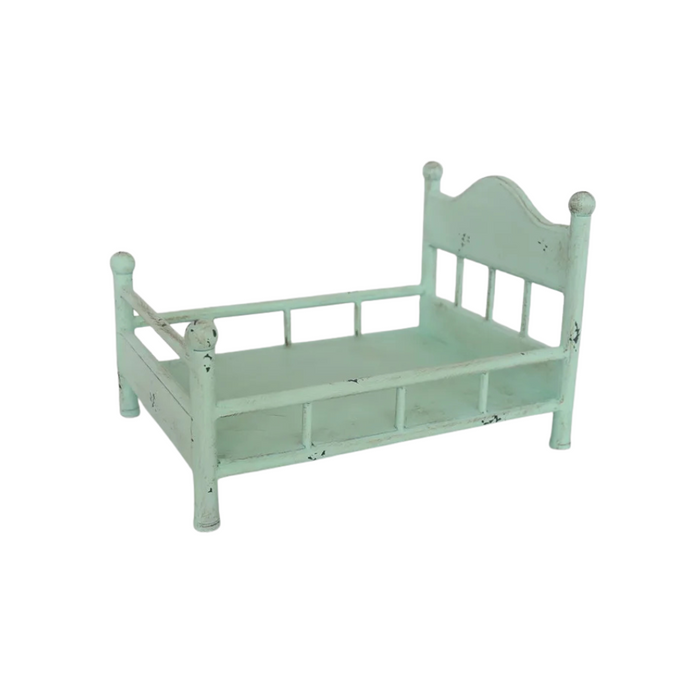 Green Vintage Metal Baby Bed for Newborn Photography Props
