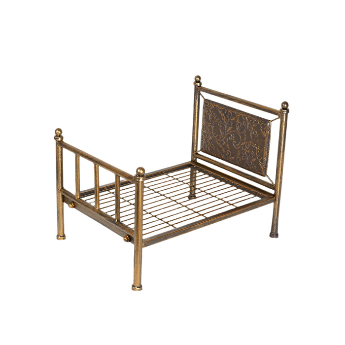 Brown Vintage Metal Baby Bed for Newborn Photography Props
