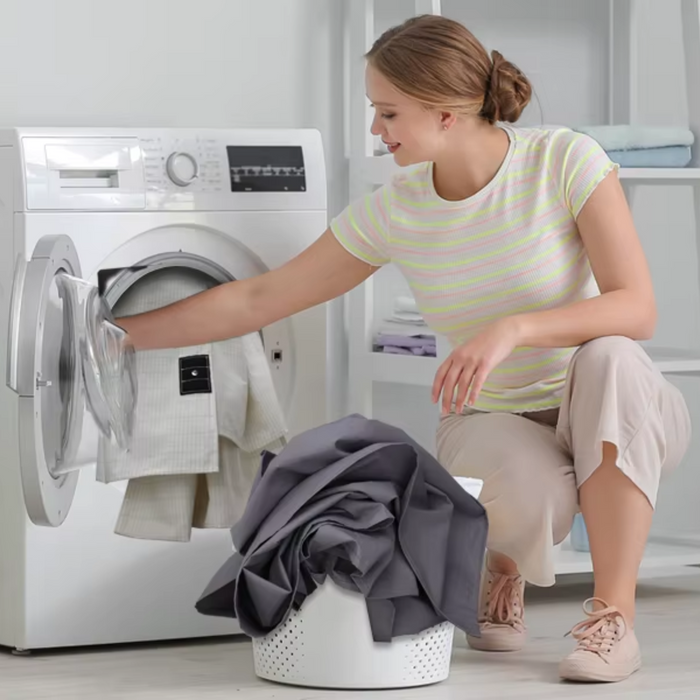 White half bed sheet with silver conductive cord for grounding therapy