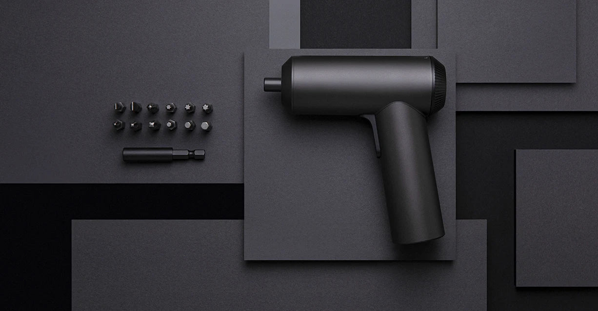 Electric screwdriver with three built-in LEDs for clear lighting