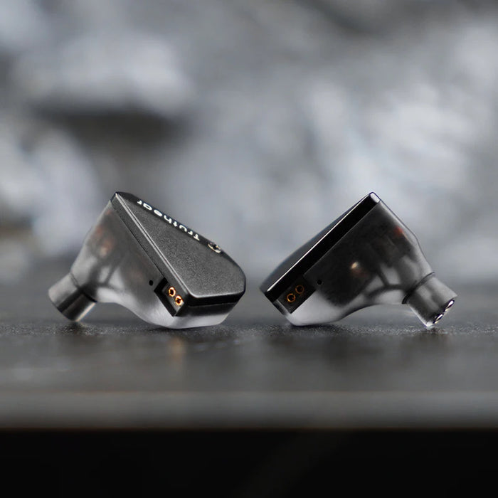 Hybrid 1DD+3BA In-Ear Earphones with Silver-Plated Cable