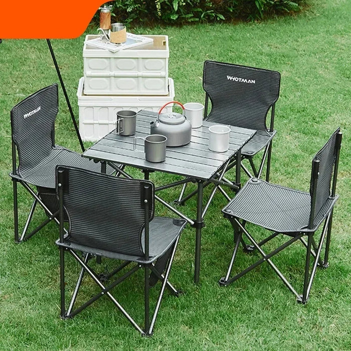 1x S Table + 4x Stripe Chairs – Compact Outdoor Dining Set