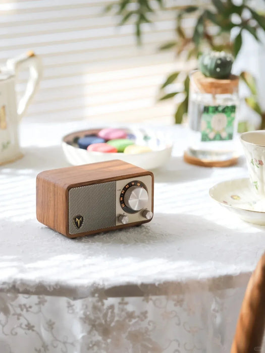 Portable Wooden Bluetooth Speaker with FM Radio and Stereo Subwoofer