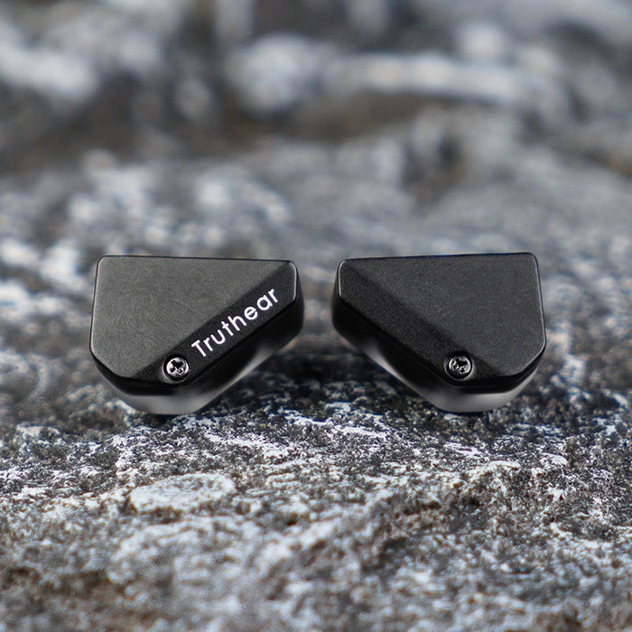 Hybrid 1DD+3BA In-Ear Earphones with Silver-Plated Cable