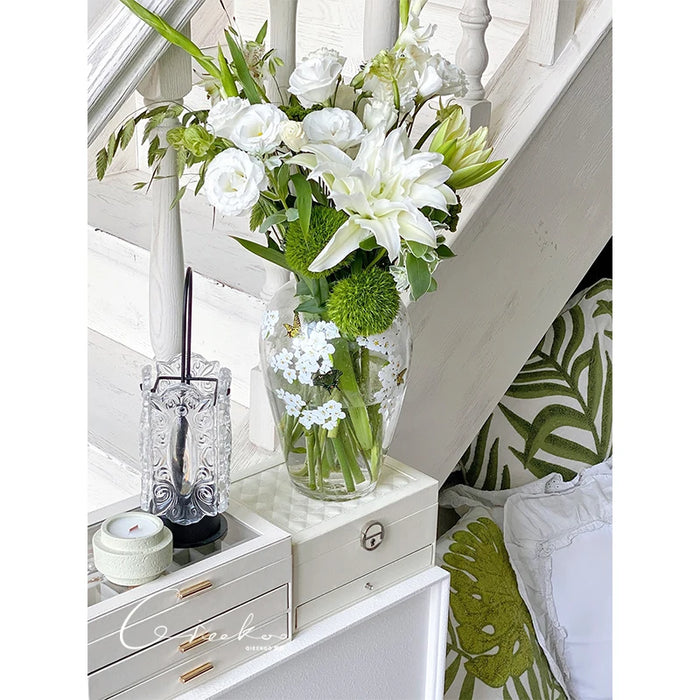 Luxury Glass Vase for Office or Living Room Decor 25x17x10cm