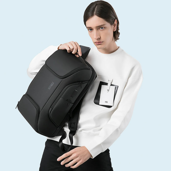 Durable TPU material exterior and polyester lining with 156 inch laptop compatibility