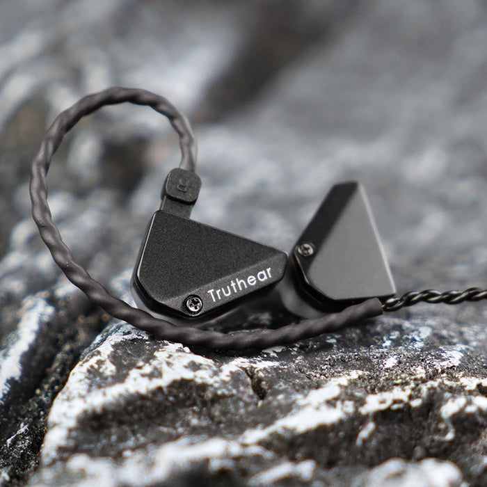 Hybrid 1DD+3BA In-Ear Earphones with Silver-Plated Cable