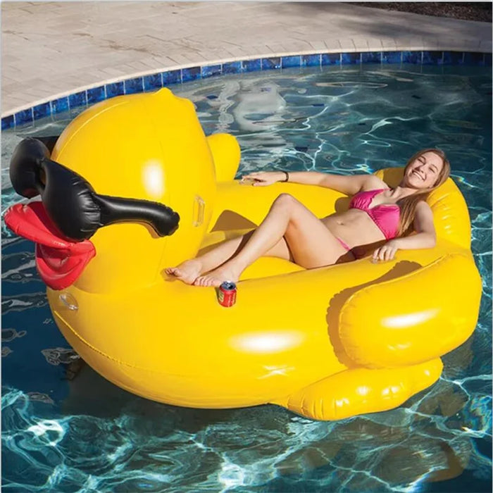Suitable for adults and children to float comfortably