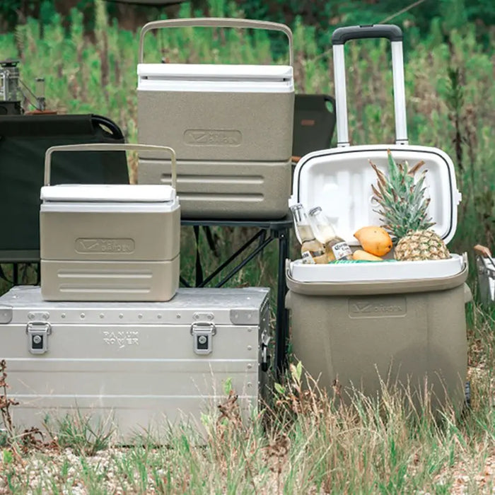Efficient Insulation Technology Keeps Items Cool for Extended Periods