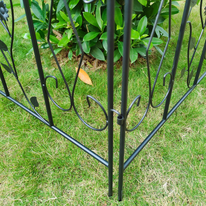 Black coated steel garden fence panels, 81x61 cm decorative metal folding border