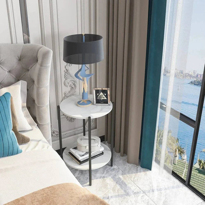 Elegant and versatile table with a sleek round shape and sturdy metal frame