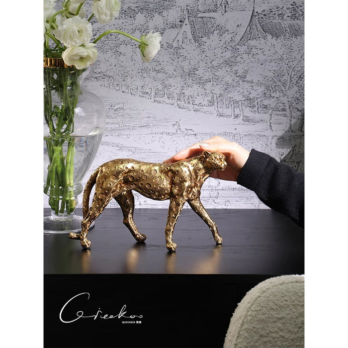 High-End Resin Animal Statue Decorative Accent for Shelf or Table