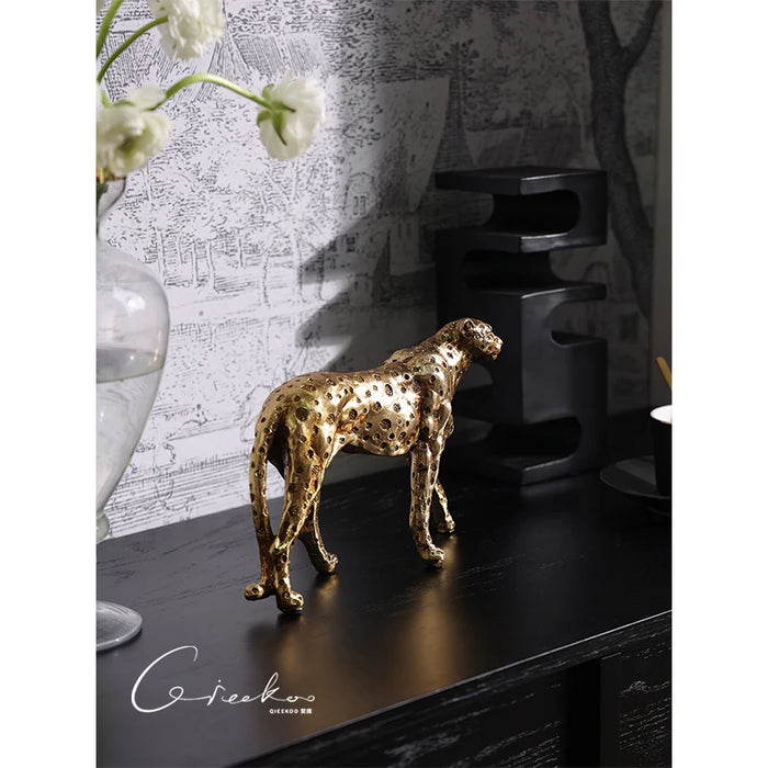 High-End Resin Animal Statue Decorative Accent for Shelf or Table