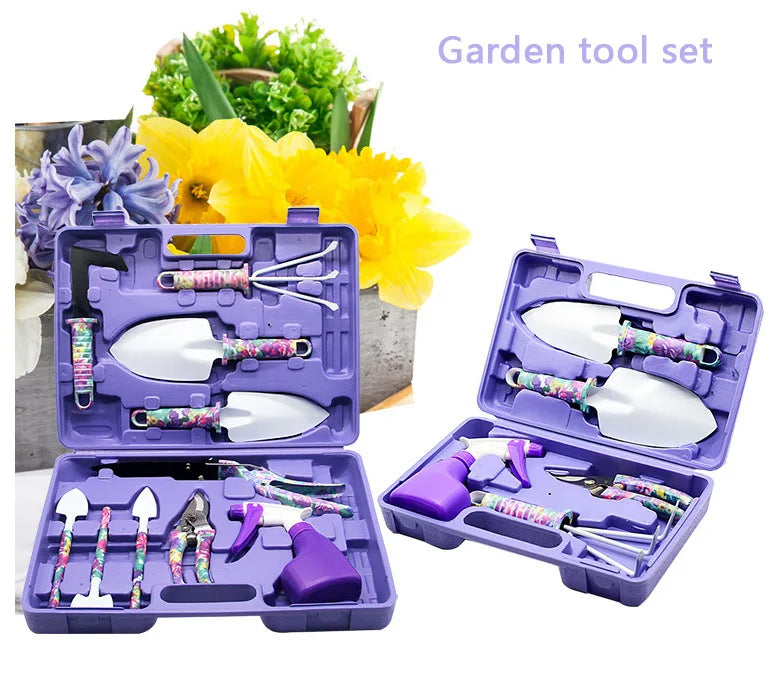  Ergonomic design for comfortable handling during gardening tasks 