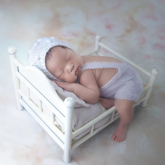 Brown Vintage Metal Baby Bed for Newborn Photography Props