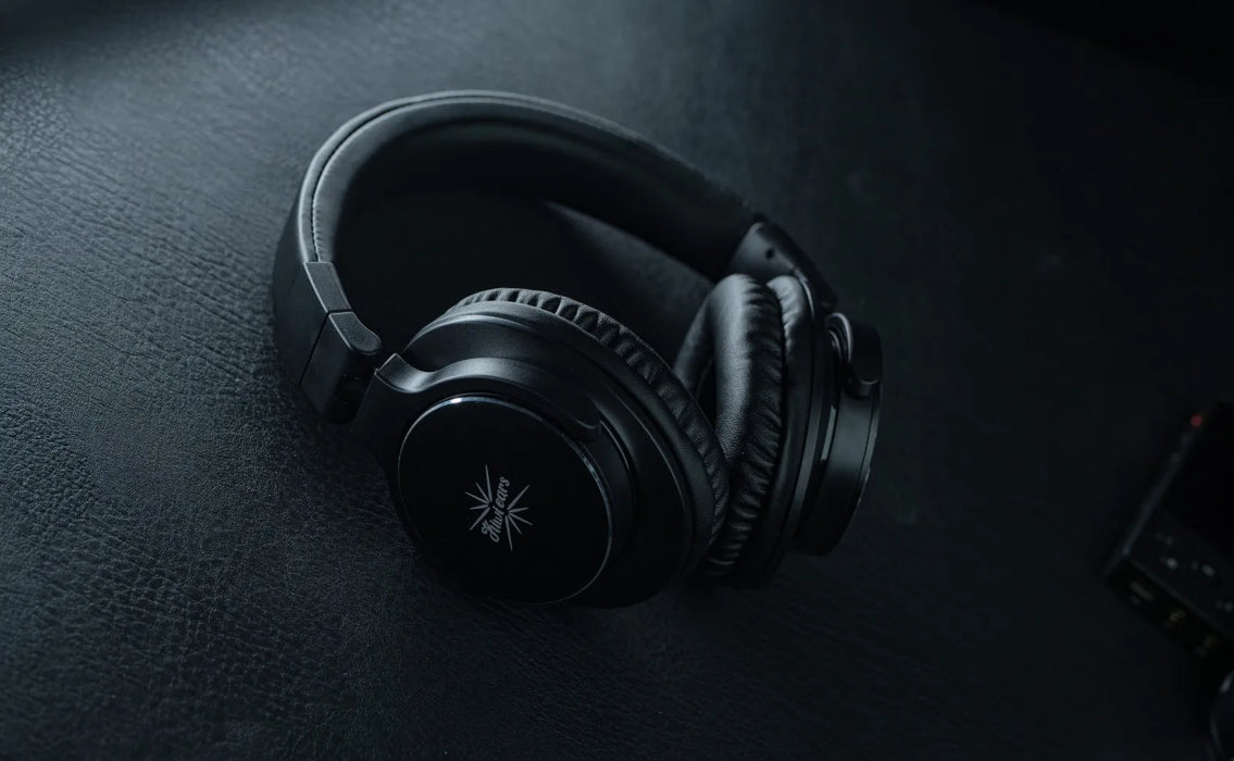 Professional In-Ear Headphones for DJs with Dynamic Sound