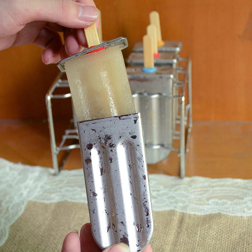 Durable and food-safe popsicle maker for homemade treats