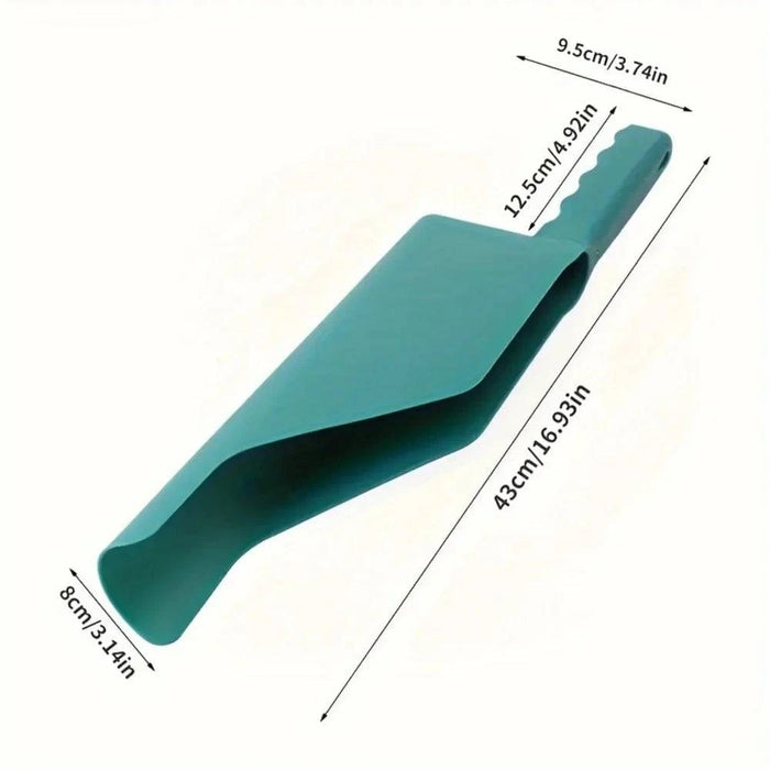 Flexible blue 1pc Gutter Getter Scoop for easy and efficient roof cleaning