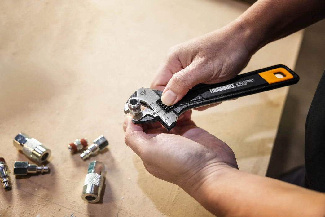 Comfortable Grip and Maximizes Force Application with Wide Handle Design