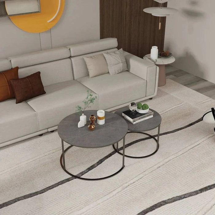 Sleek modern nesting tables with a weight capacity of 50 kg and 25 kg