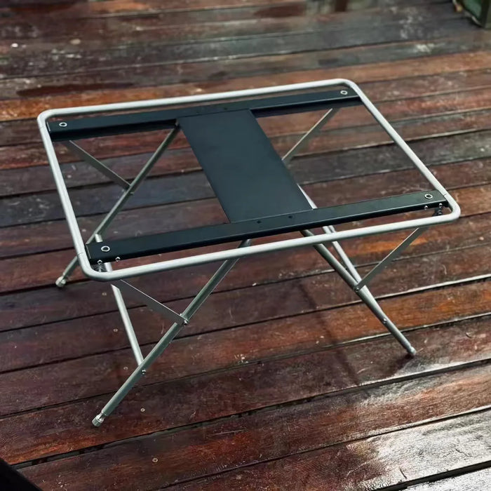 Compact IGT-Style Aluminum Table for Outdoor Adventures