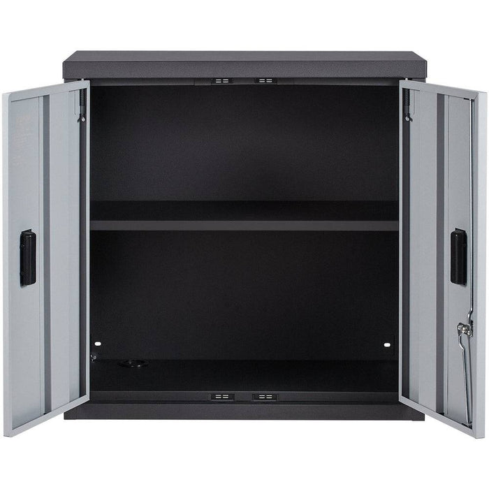 Sturdy metal garage locker with dimensions of 305 x 914 x 305 cm