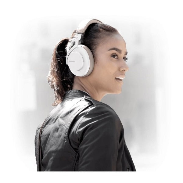 Wired DJ Monitor Headphones with 40mm Driver & Studio Tuning